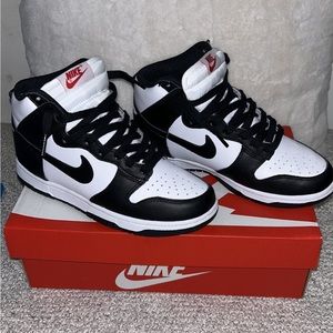 Panda Dunks